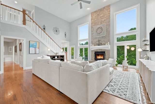 1716 Forest Trail, Fort Wayne, IN 46845