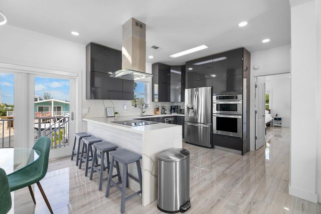 27405 Guadaloupe Lane, Ramrod Key, FL 33042