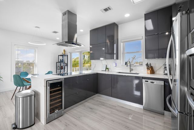 27405 Guadaloupe Lane, Ramrod Key, FL 33042