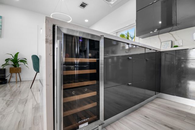 27405 Guadaloupe Lane, Ramrod Key, FL 33042