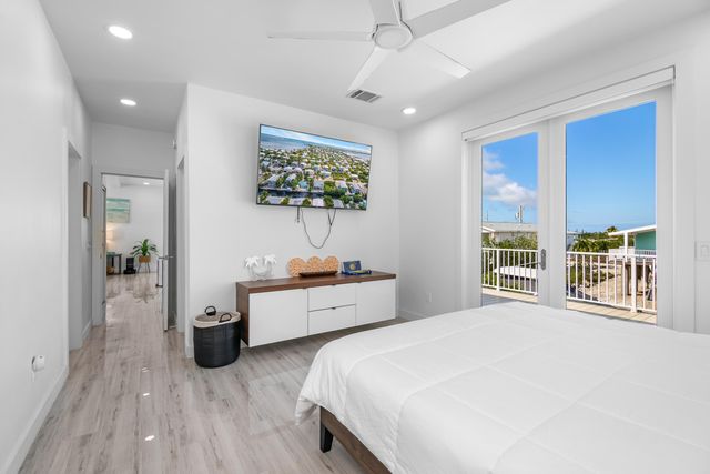 27405 Guadaloupe Lane, Ramrod Key, FL 33042