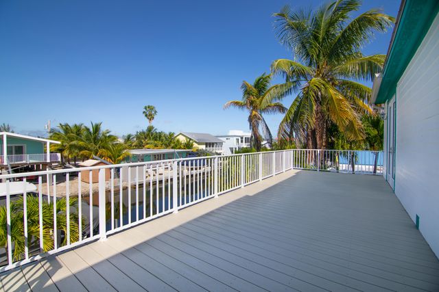 27405 Guadaloupe Lane, Ramrod Key, FL 33042