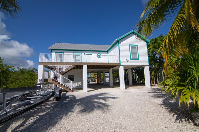 27405 Guadaloupe Lane, Ramrod Key, FL 33042