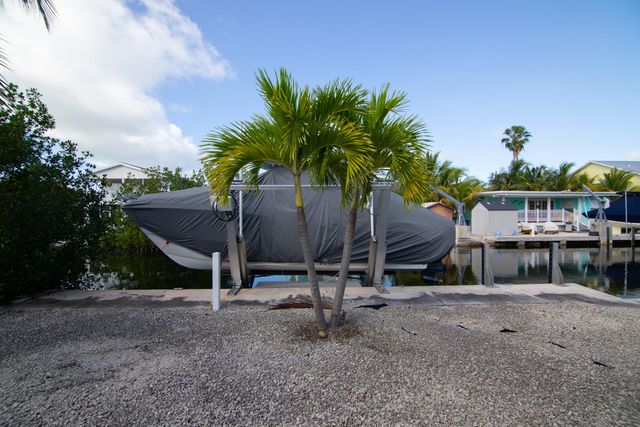 27405 Guadaloupe Lane, Ramrod Key, FL 33042