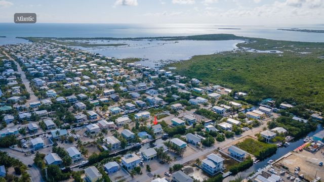 27405 Guadaloupe Lane, Ramrod Key, FL 33042