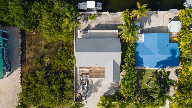 27405 Guadaloupe Lane, Ramrod Key, FL 33042