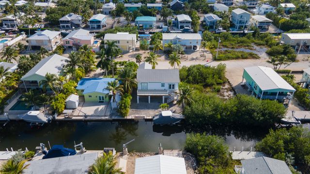 27405 Guadaloupe Lane, Ramrod Key, FL 33042