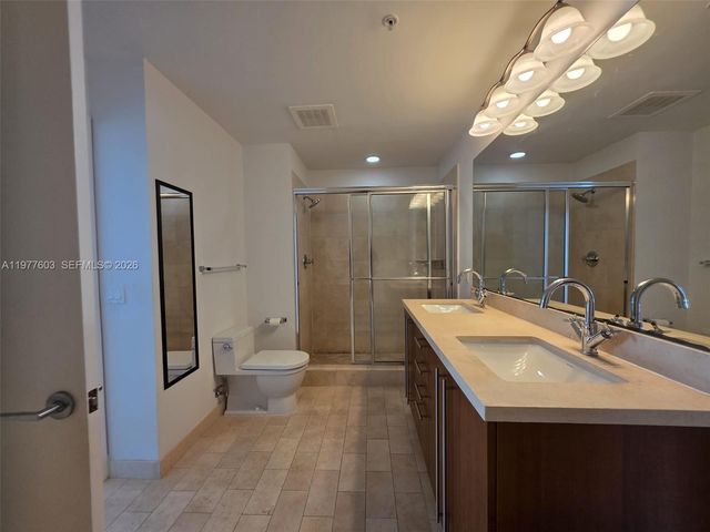 1111 SW 1st Ave 1823-N, Miami, FL 33130