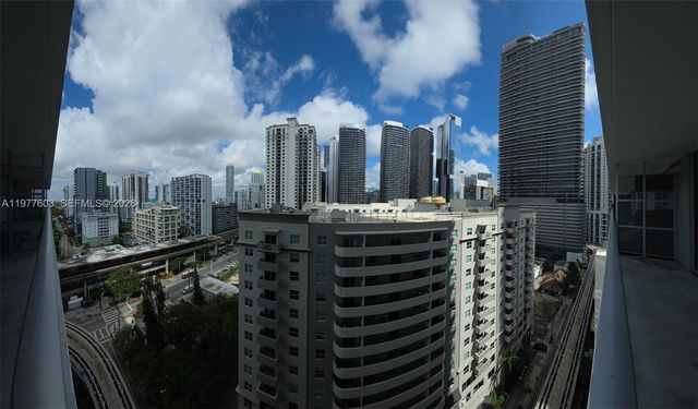 1111 SW 1st Ave 1823-N, Miami, FL 33130