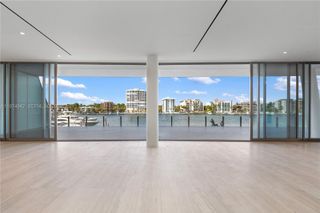 5 Grove Isle Dr S201, Miami, FL 33133