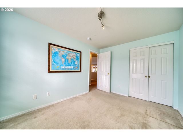 34385 HERON MEADOWS Dr, Scappoose, OR 97056