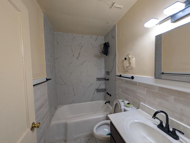 640 Rowan Dr, Nashville, TN 37207