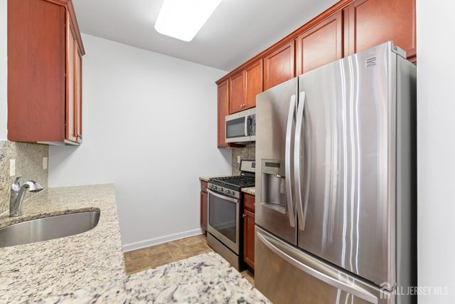 427 Micali Way, South Plainfield, NJ 07080