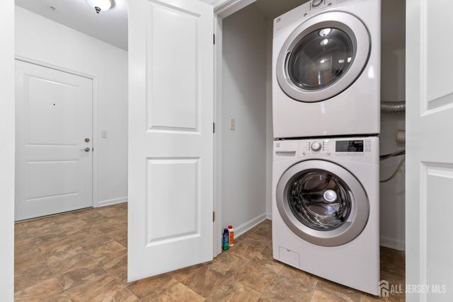 427 Micali Way, South Plainfield, NJ 07080