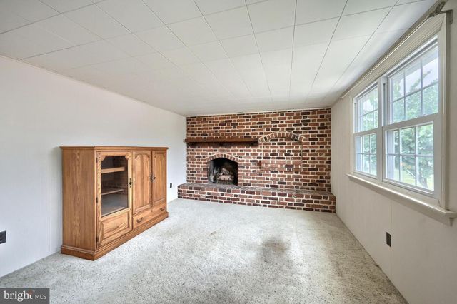 526 FULTON ST, Hanover, PA 17331