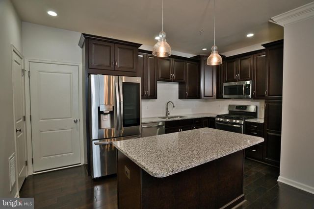 23542 BUCKLAND FARM TER, Ashburn, VA 20148