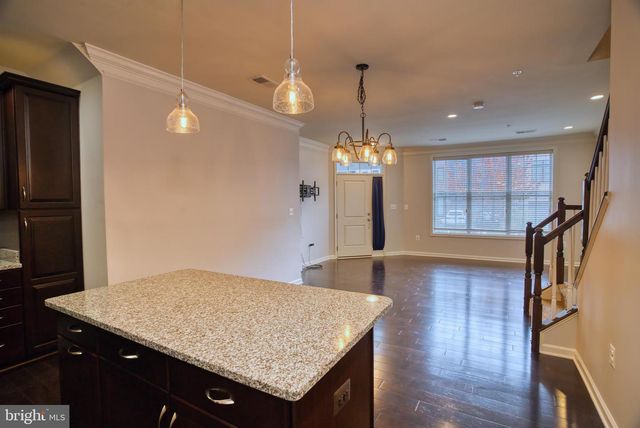 23542 BUCKLAND FARM TER, Ashburn, VA 20148
