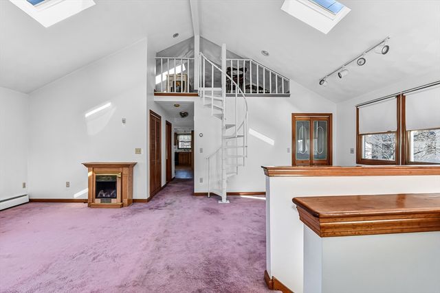 6-8 Christina Cir., Everett, MA 02149