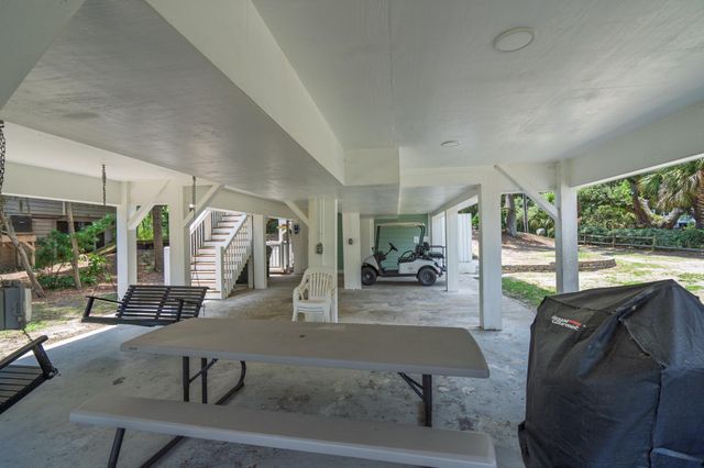 3204 Fort Street, Edisto Island, SC 29438