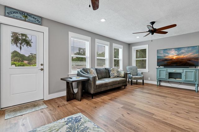 3204 Fort Street, Edisto Island, SC 29438