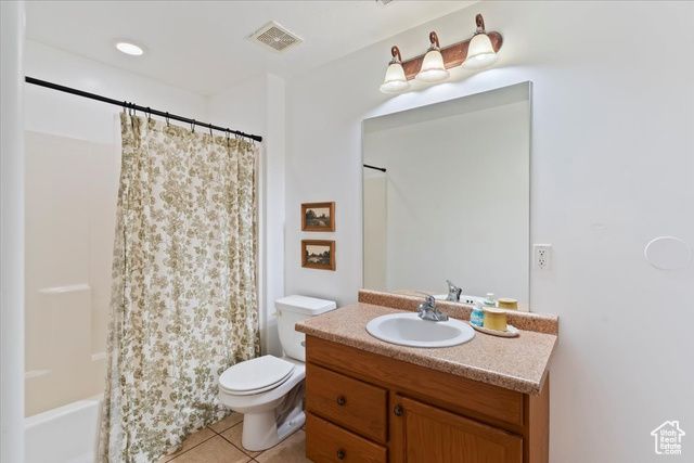 951 CENTERVILLE COMMONS WAY, Centerville, UT 84014