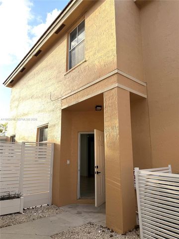 6955 SW 148th Ln, Davie, FL 33331