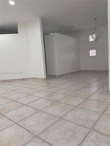 6955 SW 148th Ln, Davie, FL 33331