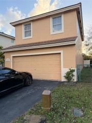 6955 SW 148th Ln, Davie, FL 33331