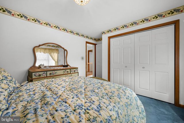 5057 VALLEY VIEW RD, Mohnton, PA 19540