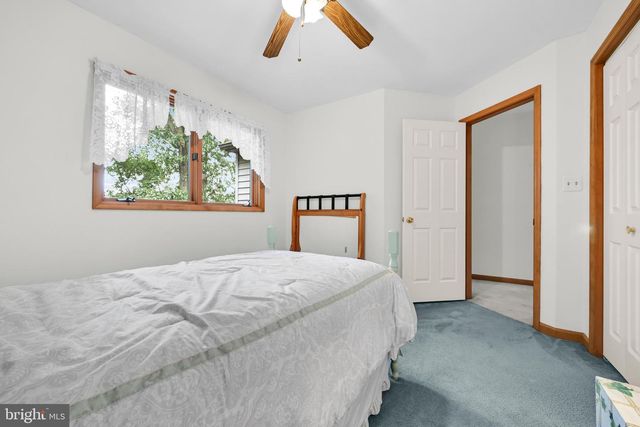 5057 VALLEY VIEW RD, Mohnton, PA 19540