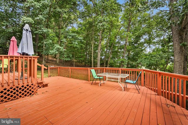 5057 VALLEY VIEW RD, Mohnton, PA 19540