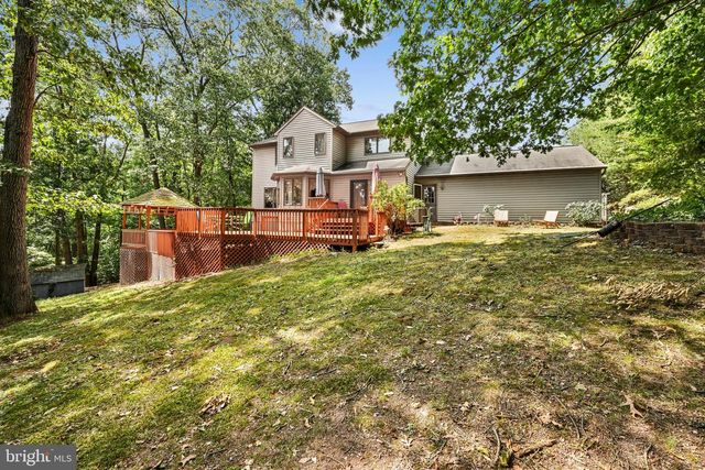 5057 VALLEY VIEW RD, Mohnton, PA 19540