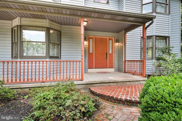 5057 VALLEY VIEW RD, Mohnton, PA 19540