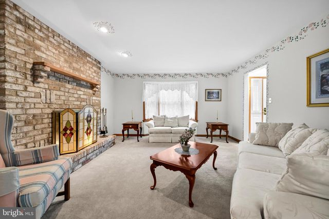 5057 VALLEY VIEW RD, Mohnton, PA 19540