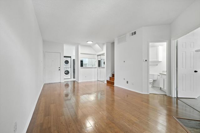 5550 Spring Valley Road D22, Dallas, TX 75254