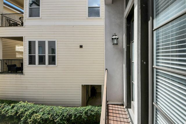 1716 Stuart Street, Houston, TX 77004