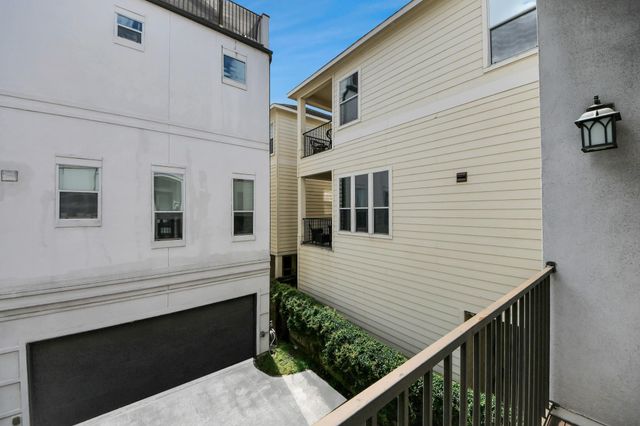 1716 Stuart Street, Houston, TX 77004