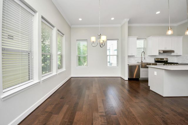 1716 Stuart Street, Houston, TX 77004