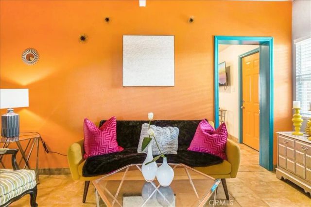 15880 La Vida Drive, Palm Springs, CA 92262