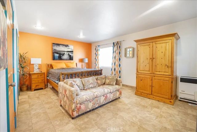 15880 La Vida Drive, Palm Springs, CA 92262