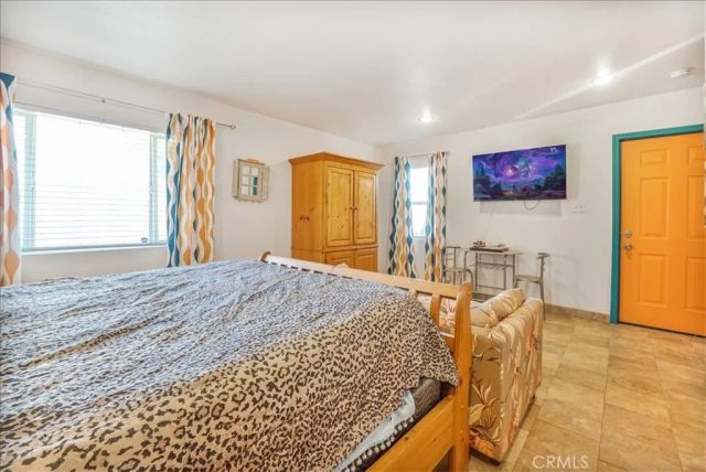 15880 La Vida Drive, Palm Springs, CA 92262