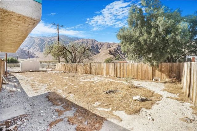 15880 La Vida Drive, Palm Springs, CA 92262