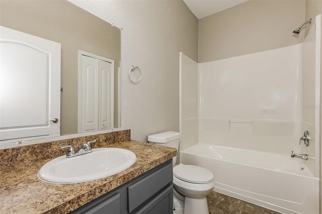 8130 WOODVINE CIRCLE, Lakeland, FL 33810
