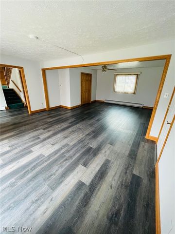 37518 Arlington Drive, Willoughby, OH 44094