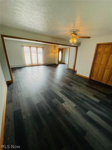 37518 Arlington Drive, Willoughby, OH 44094