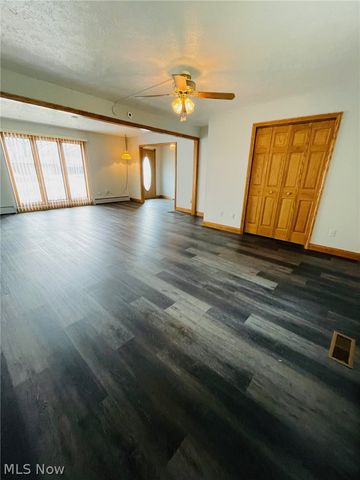 37518 Arlington Drive, Willoughby, OH 44094