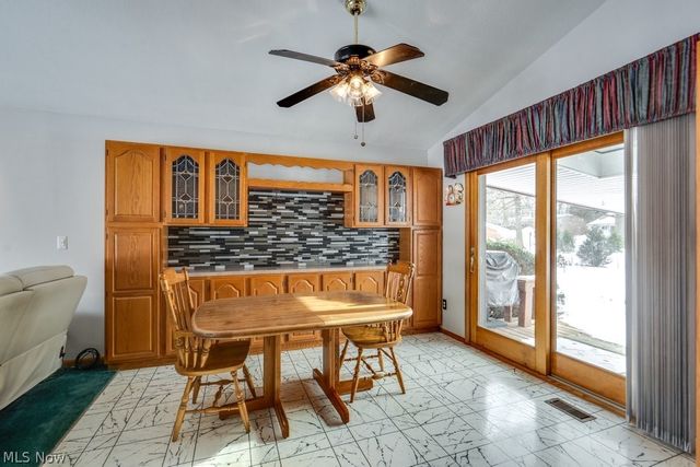 37518 Arlington Drive, Willoughby, OH 44094