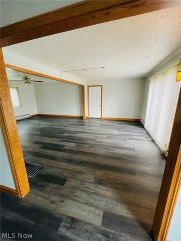 37518 Arlington Drive, Willoughby, OH 44094