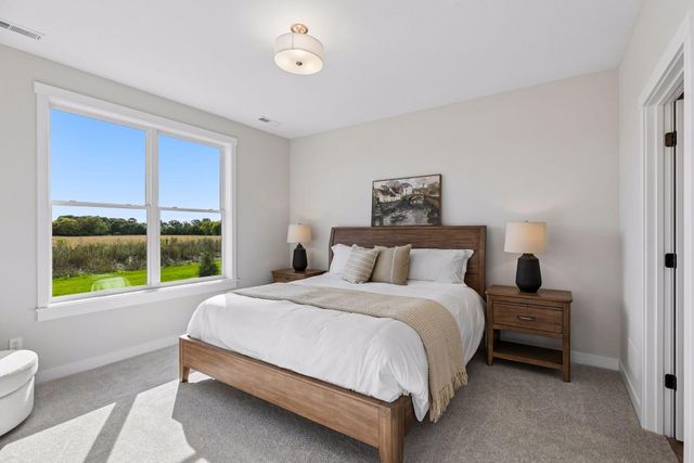 1004 Turner Lane, New Richmond, WI 54017