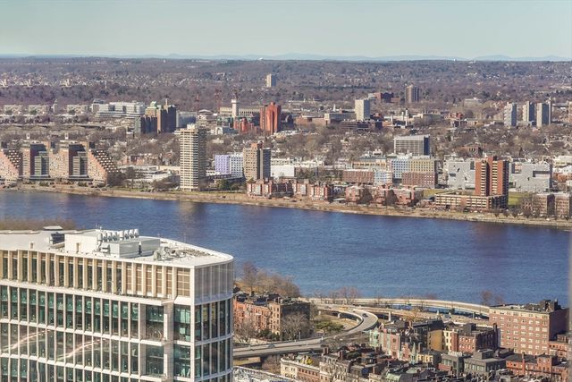 1 Dalton Street 4504, Boston, MA 02115
